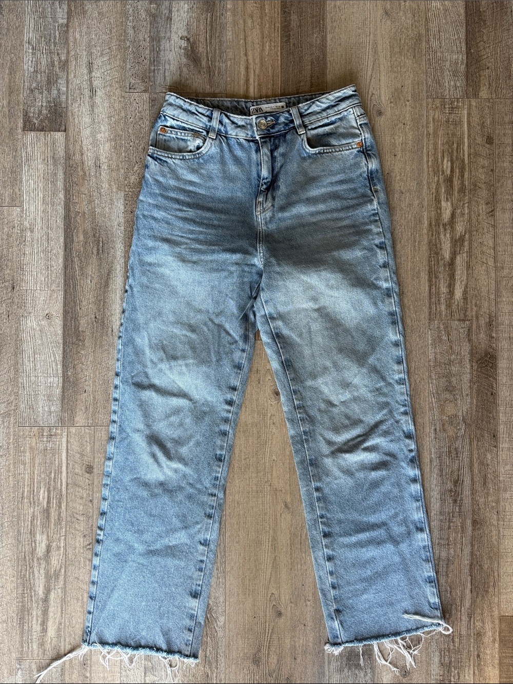 Zara Light Wash Straight Leg Jeans with Frayed Hem